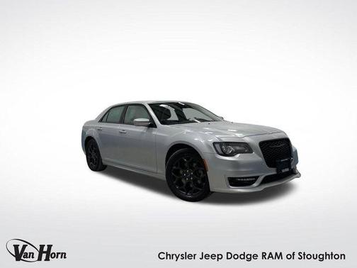 2022 Chrysler 300 Touring