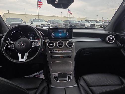 2020 Mercedes-Benz GLC 300 4MATIC