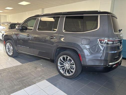 2022 Jeep Grand Wagoneer Series II 4x4