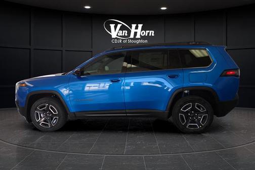 Hydro Blue Pearlcoat 2026 Jeep Cherokee Limited