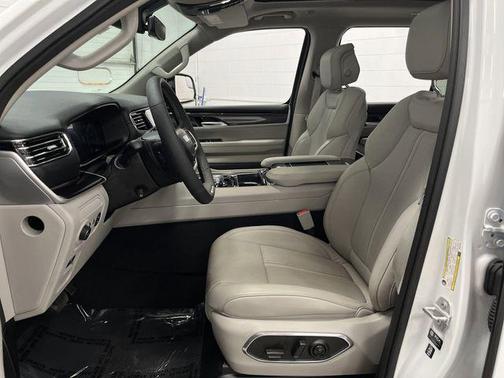 2024 Jeep Wagoneer Series I 4x4