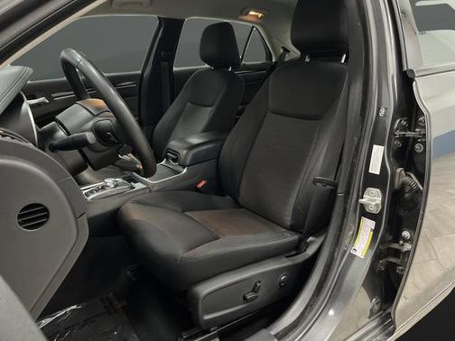 2023 Chrysler 300 Touring