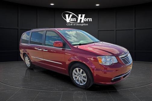 2016 Chrysler Town & Country Touring