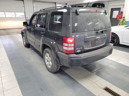 2011 Jeep Liberty Sport