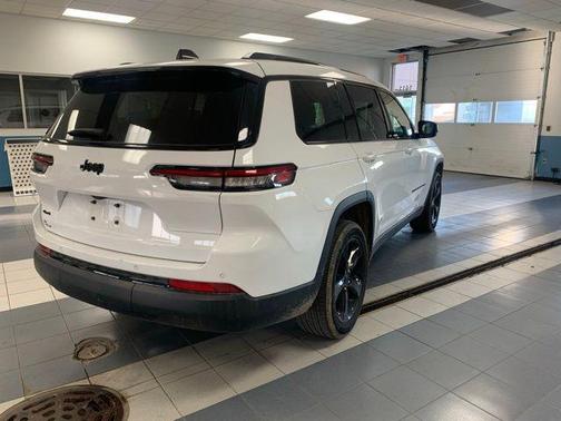2024 Jeep Grand Cherokee L Altitude