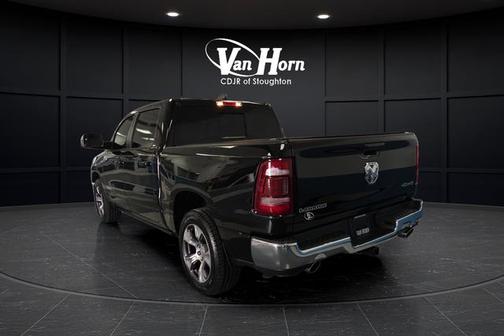 Diamond Black Crystal Pearlcoat 2023 RAM 1500 Laramie