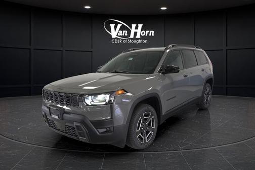 Sting-Gray Clearcoat 2026 Jeep Cherokee Laredo