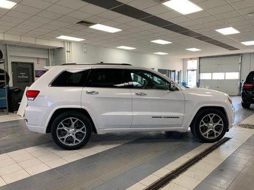 2019 Jeep Grand Cherokee Overland