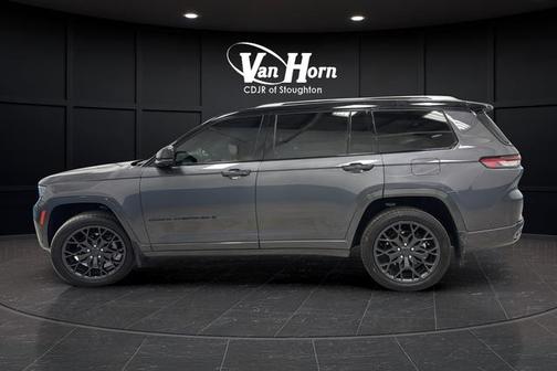 Baltic Gray Metallic Clearcoat 2023 Jeep Grand Cherokee L Summit Reserve