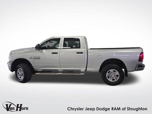 2017 RAM 3500 Tradesman Crew Cab 4x4 6'4' Box