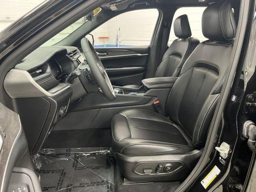 2024 Jeep Grand Cherokee Limited X