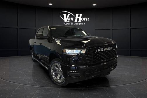 Diamond Black Crystal Pearlcoat 2026 RAM 1500 Big Horn/Lone Star