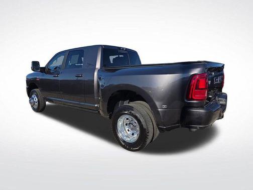 2025 RAM 3500 Laramie Mega Cab 4x4 6'4' Box