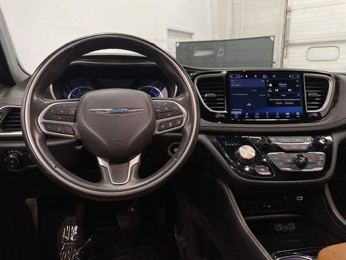 2021 Chrysler Pacifica L