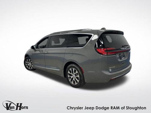 2021 Chrysler Pacifica L