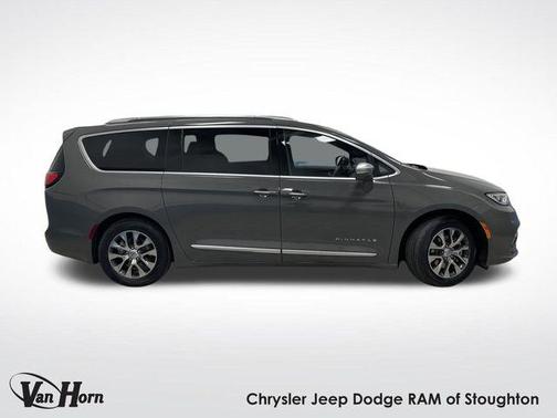 2021 Chrysler Pacifica L