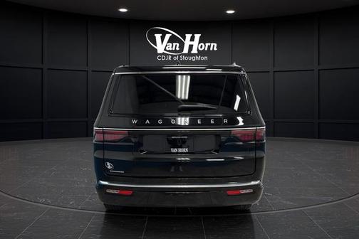 Diamond Black Crystal Pearlcoat 2023 Jeep Wagoneer Series I 4x4