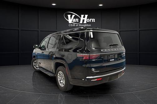 Diamond Black Crystal Pearlcoat 2023 Jeep Wagoneer Series I 4x4