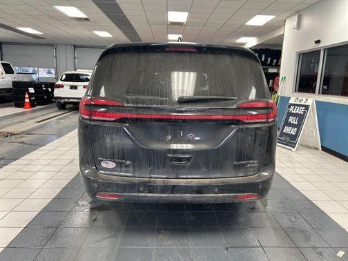 2021 Chrysler Pacifica Limited
