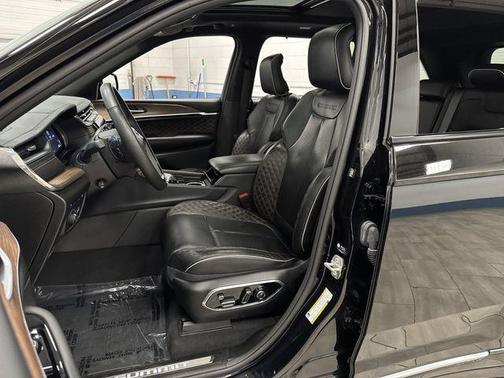 2023 Jeep Grand Cherokee 4xe Summit