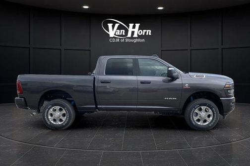 2025 RAM 2500 Big Horn Crew Cab 4x4 6'4' Box