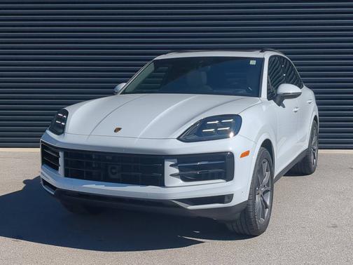 2025 Porsche Cayenne 