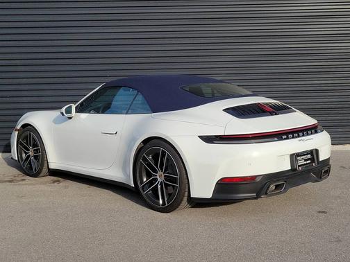 2025 Porsche 911 