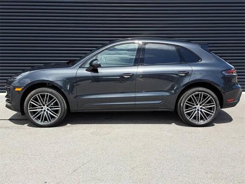 2025 Porsche Macan 