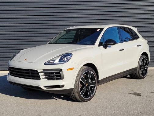 2023 Porsche Cayenne 