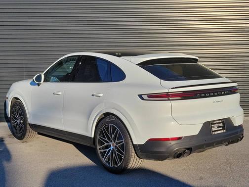 2025 Porsche Cayenne 