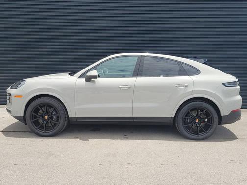 2025 Porsche Cayenne 