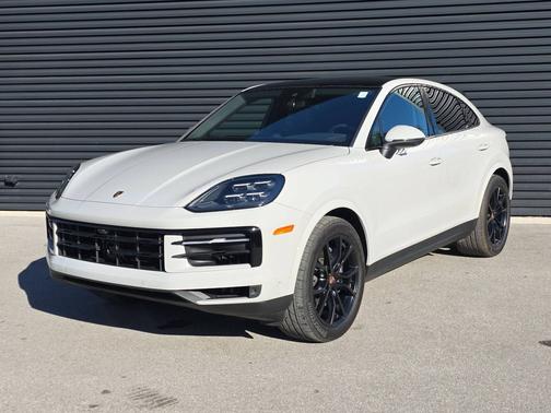 2025 Porsche Cayenne 
