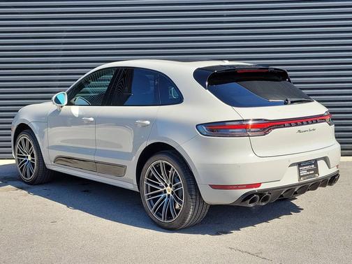 2021 Porsche Macan 