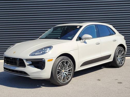 2021 Porsche Macan 