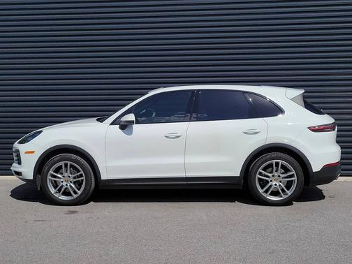 White 2020 Porsche Cayenne