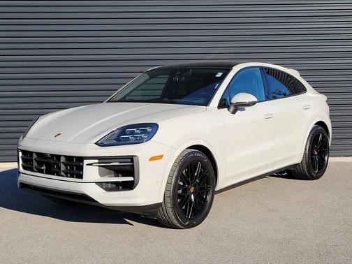 2025 Porsche Cayenne 