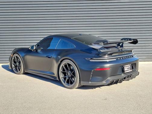2025 Porsche 911 