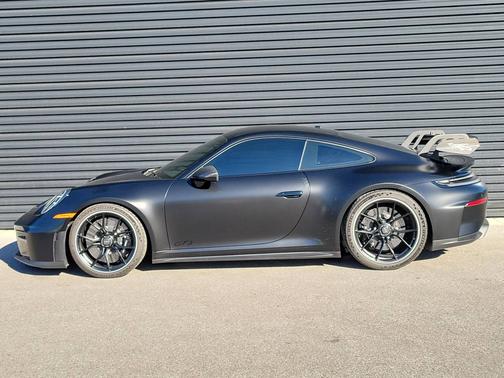 2025 Porsche 911 