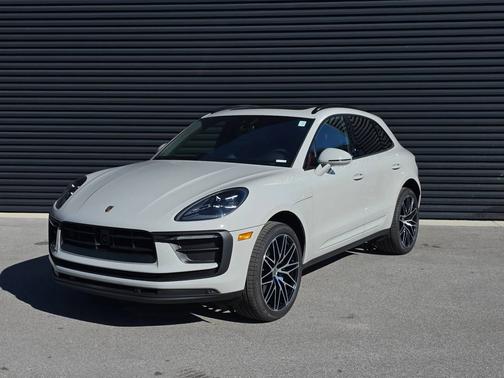 2025 Porsche Macan 