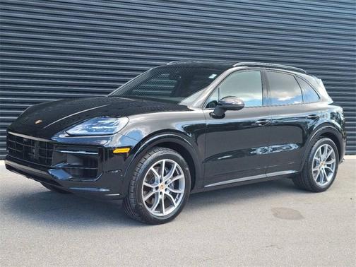 2025 Porsche Cayenne 