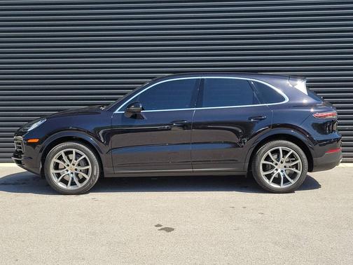 2020 Porsche Cayenne 