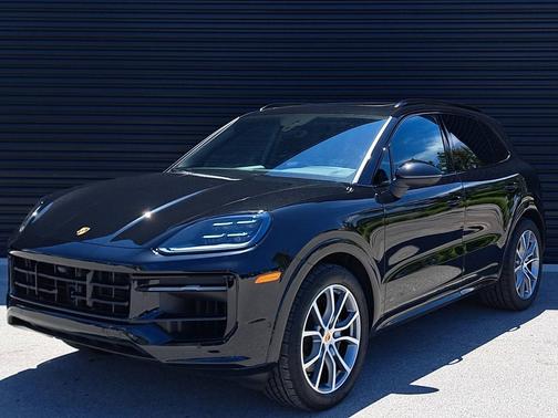2025 Porsche Cayenne 