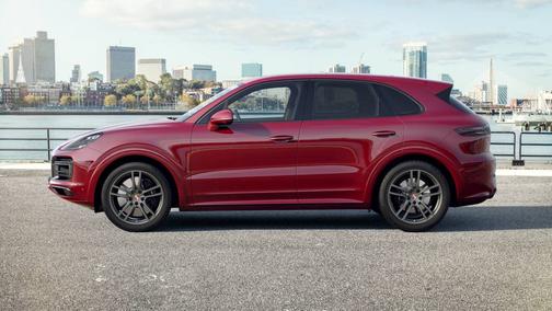 2022 Porsche Cayenne 