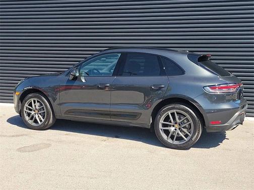 2025 Porsche Macan 