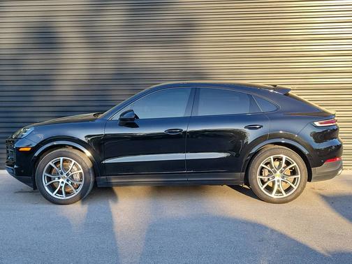2024 Porsche Cayenne 