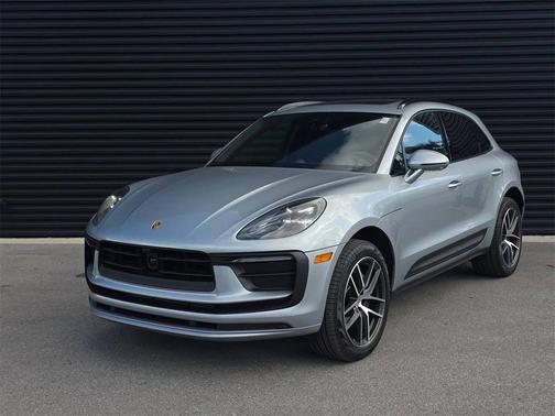 2025 Porsche Macan 