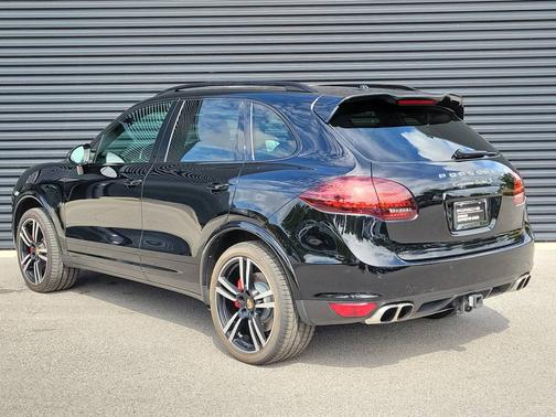 Black 2014 Porsche Cayenne