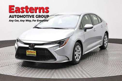 Classic Silver Metallic 2022 Toyota Corolla LE