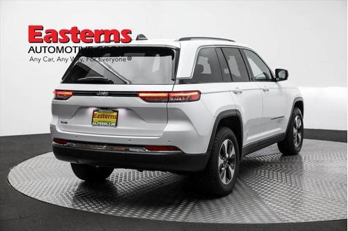 2023 Jeep Grand Cherokee 4xe Base