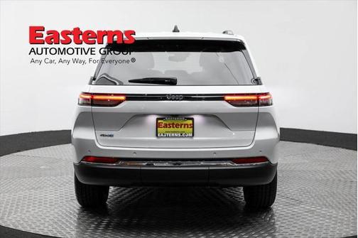 2023 Jeep Grand Cherokee 4xe Base